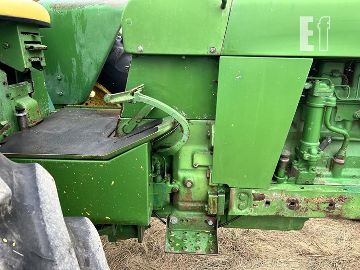 john-deere-4020d-image-16