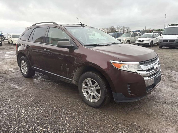 2012-ford-edge-image-6