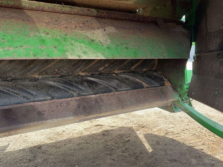 john-deere-945-image-12