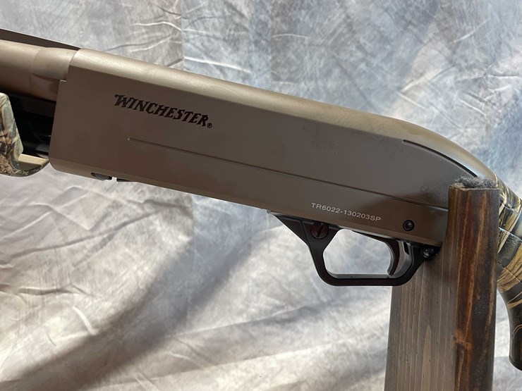 #2394-•-winchester-sxp-12-ga.-pump-action-shotgun,-sn:-tr6022-130203sp-image-12