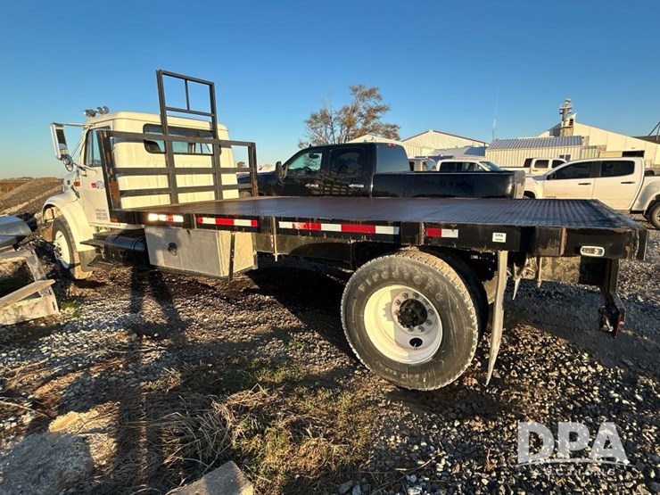 international-4700-image-4