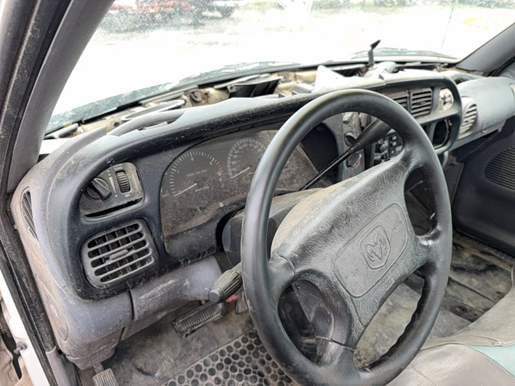 1999-dodge-ram-2500-image-10