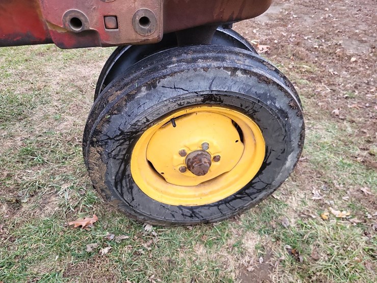 massey-ferguson-44-image-29