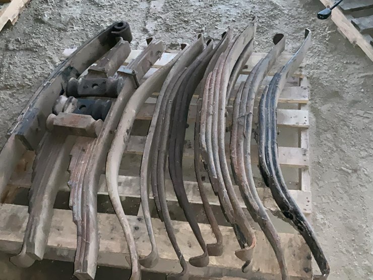 #543-•-leaf-springs-image-3