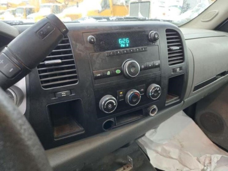 2007-chevrolet-2500-image-25