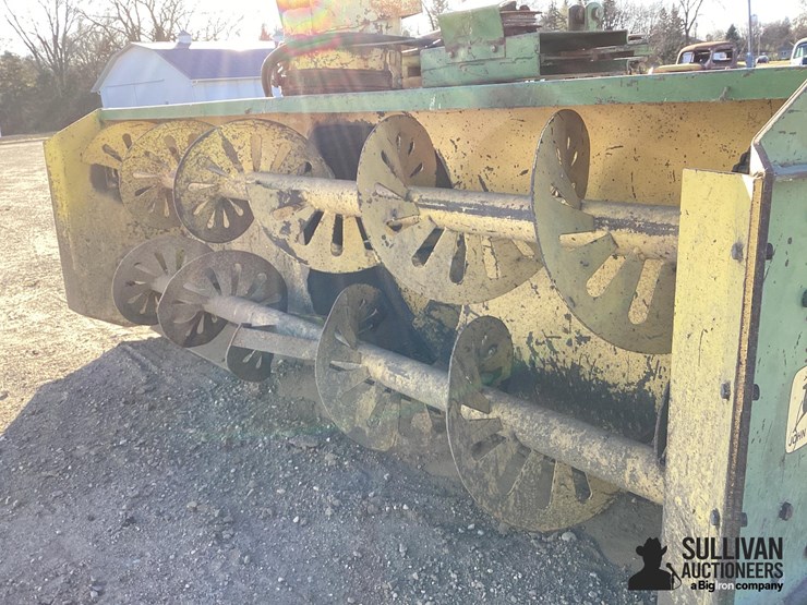 john-deere-275-image-10