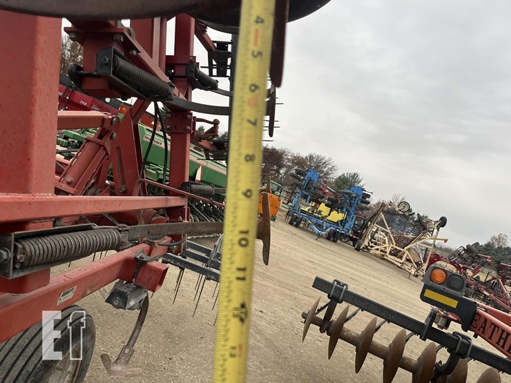 case-ih-4300-image-7