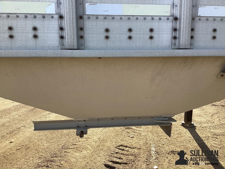 cornhusker-hopper-bottom-image-17