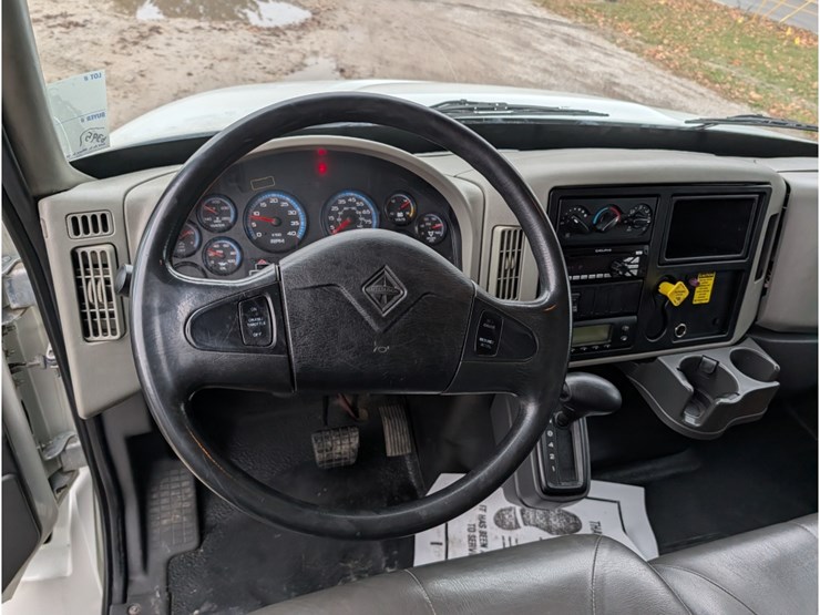 international-durastar-4300-image-22