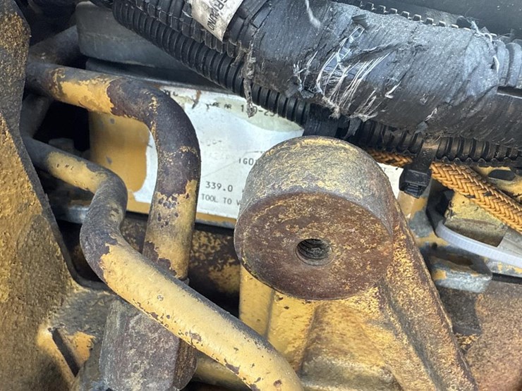 2008-peterbilt-388-image-17