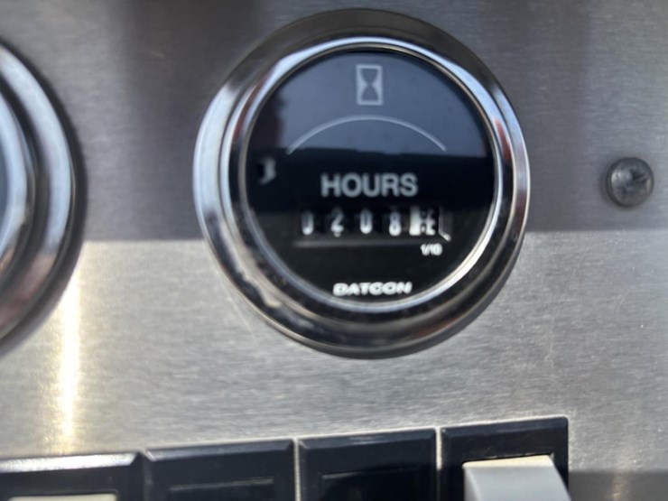 freightliner-fl80-image-29