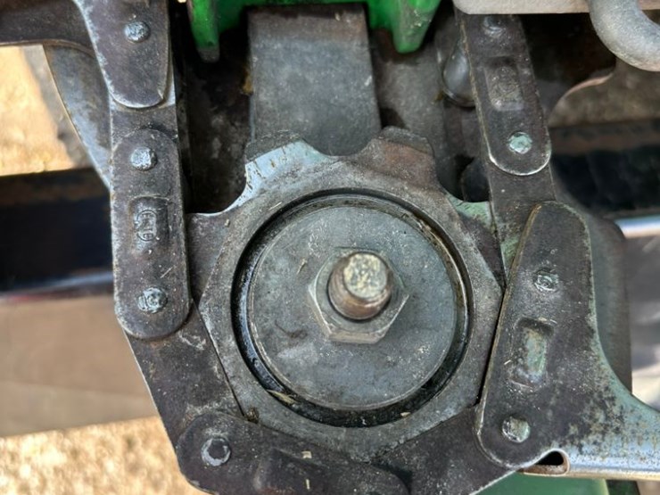 2011-john-deere-612c-image-13