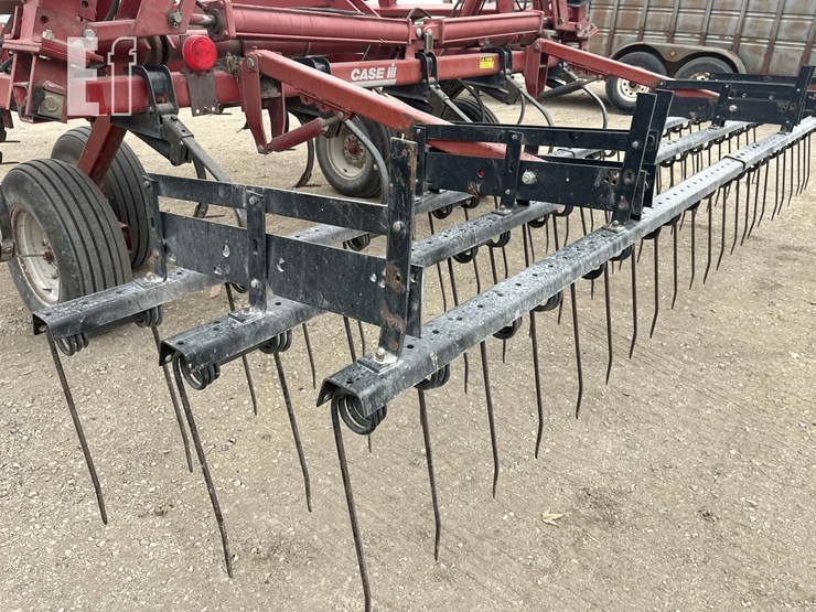 case-ih-4300-image-13