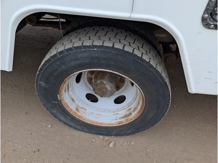 2012-ford-f450-image-13