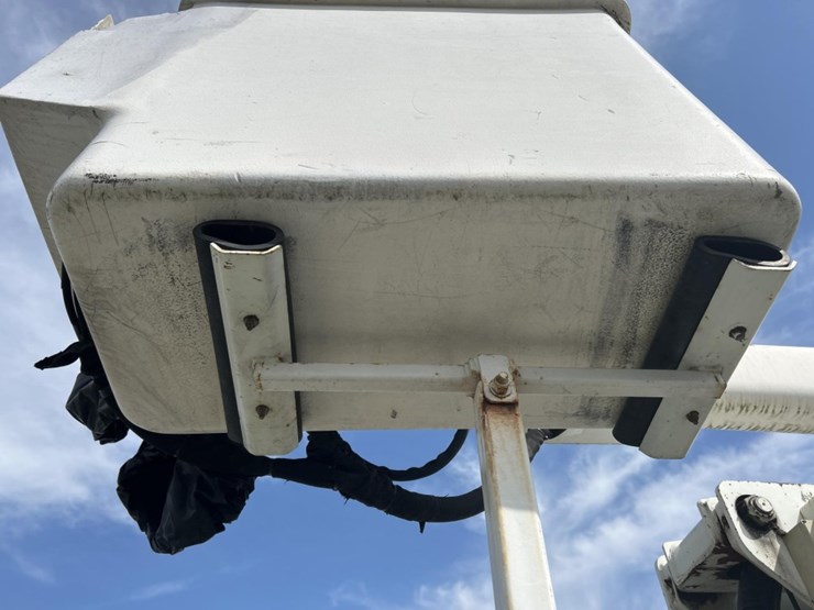 international-4000-image-58