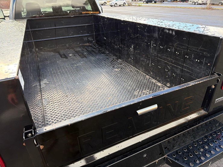 2021-ford-f350-image-7