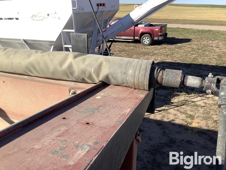 international-8100-image-14