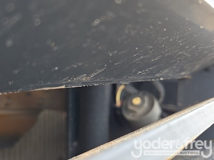 2019-deere-850l-lgp-image-73