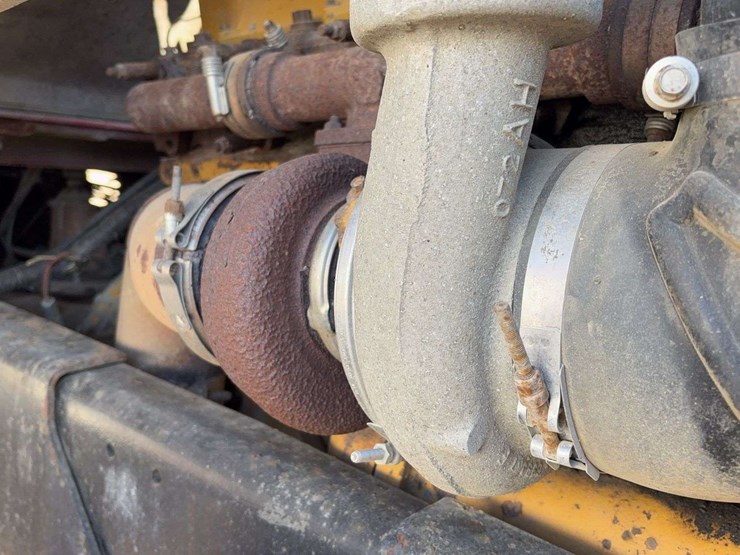 1995-ford-ltl9000-image-21