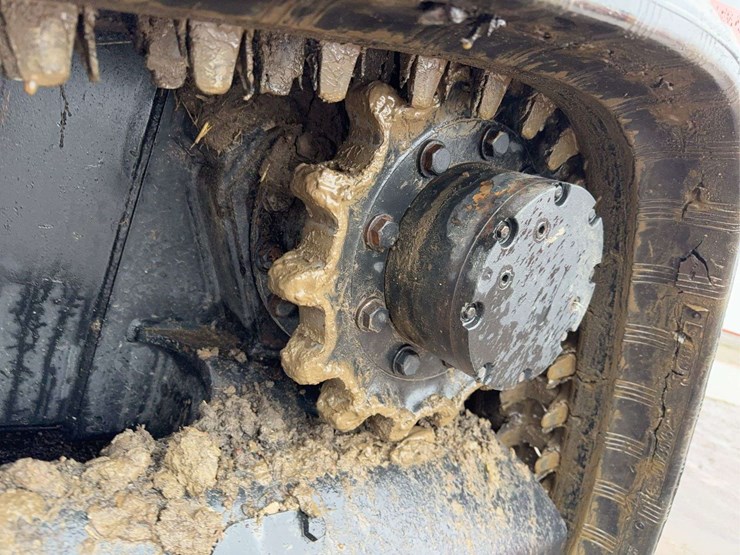 2015-kubota-svl75-2-image-21