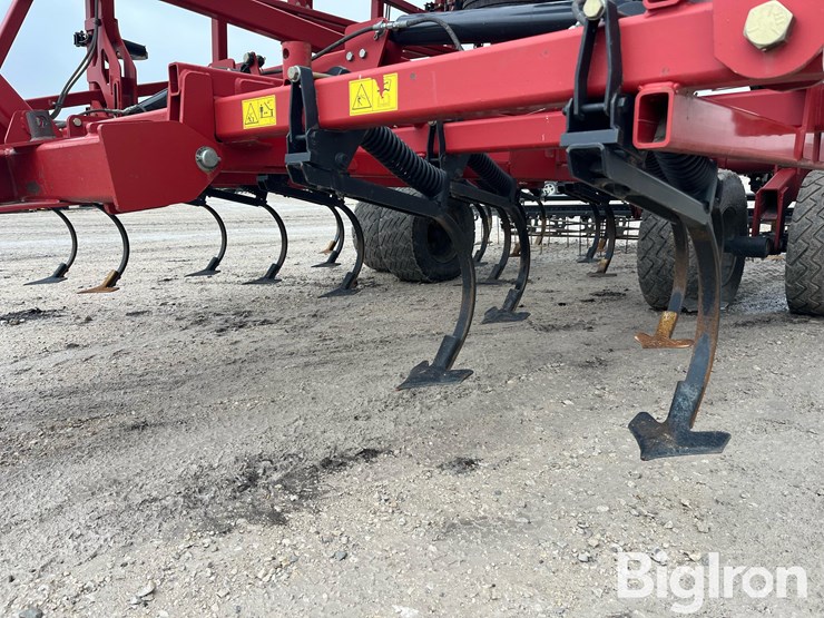 2017-case-ih-255-image-10