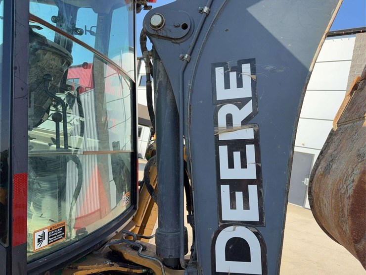 2011-deere-310j-image-17