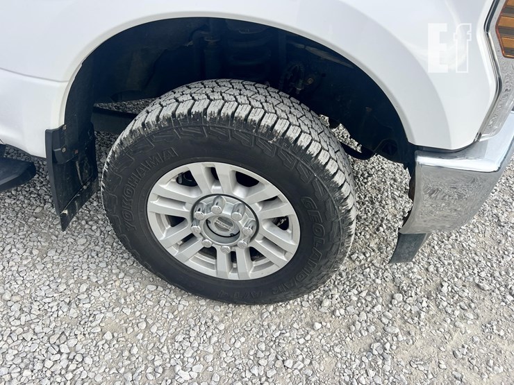 ford-f250-xlt-image-6