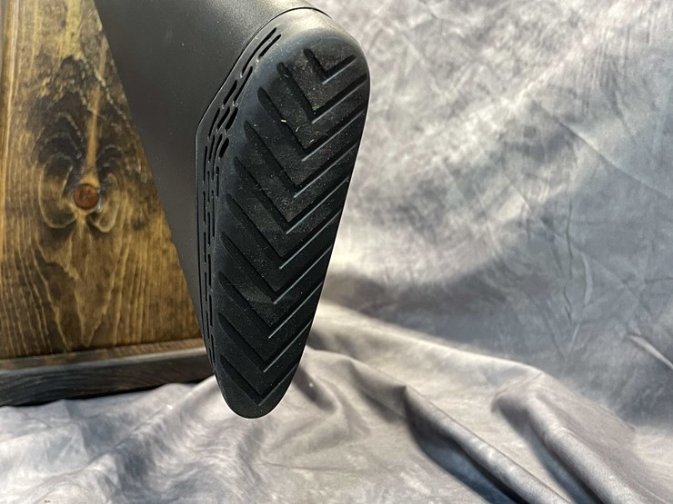 #2338-•-tri-star-12-ga.-semi-auto-shotgun,-sn:-ara0001825-image-14