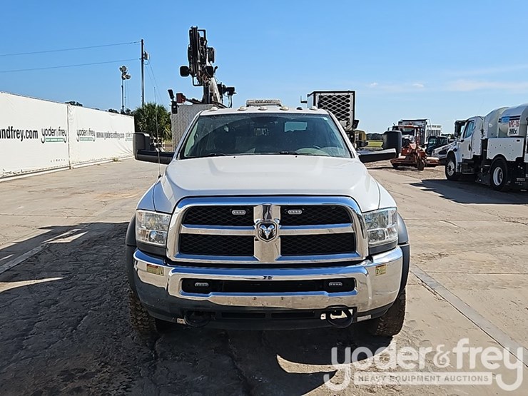 dodge-ram-5500-image-11