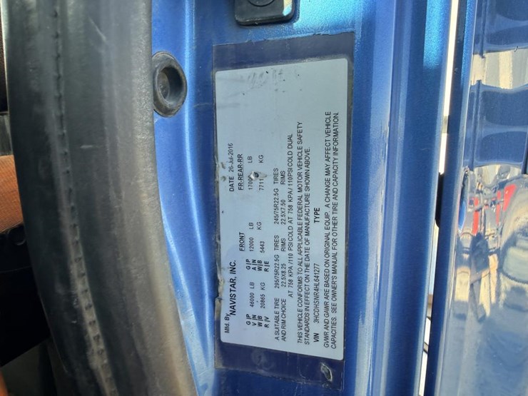 2017-international-prostar-image-59