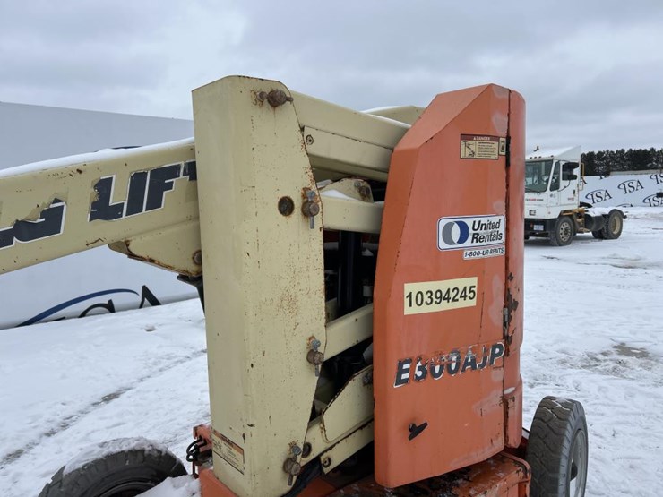 jlg-e300ajp-image-20
