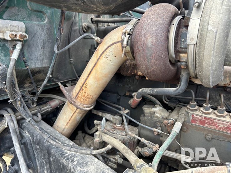 1986-mack-rd686-image-28