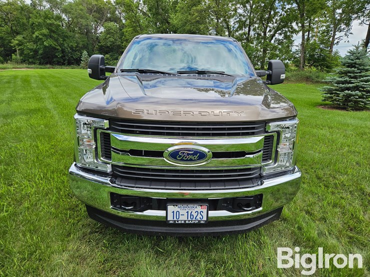 2017-ford-f250-image-2