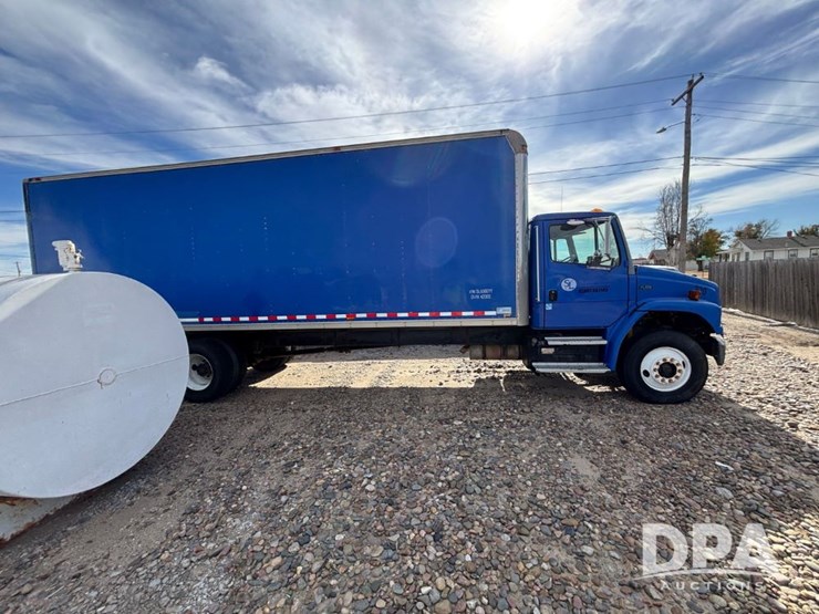 freightliner-fl106-image-7