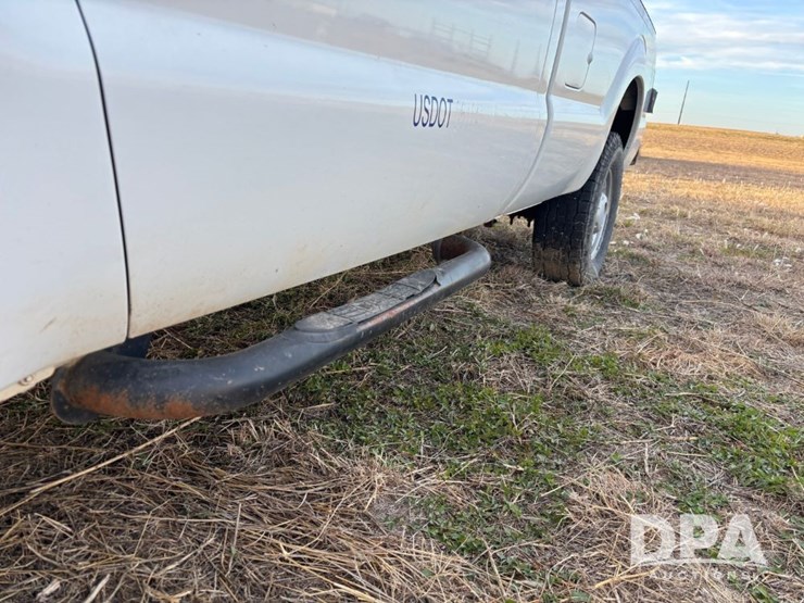 ford-f250-xl-image-16