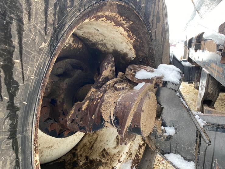 #1036-•-balzer-6000-tandem-axle-tanker-(st.-nazianz,-wi)-image-17