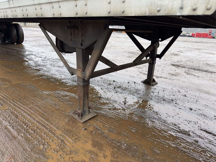 2005-strick-trailer-image-18