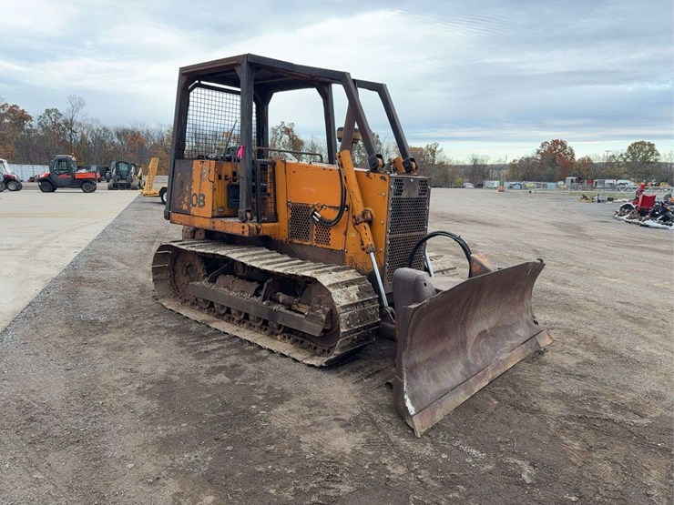 1990-case-850b-image-2