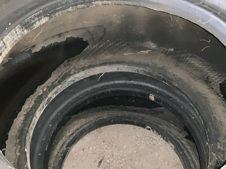 #517-•-loader-tires-image-9