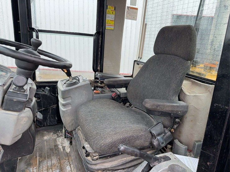 2006-caterpillar-930g-image-46