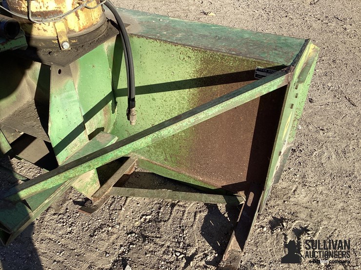john-deere-275-image-17