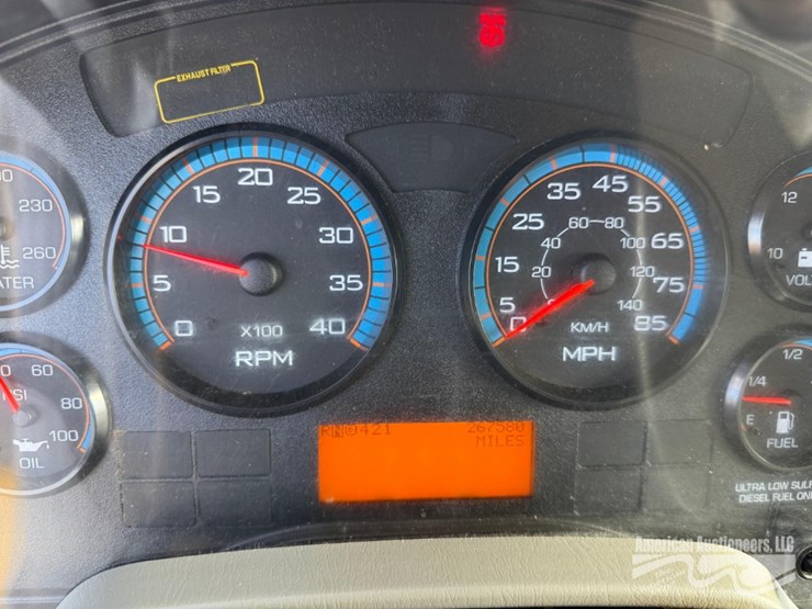 international-durastar-4300-image-17