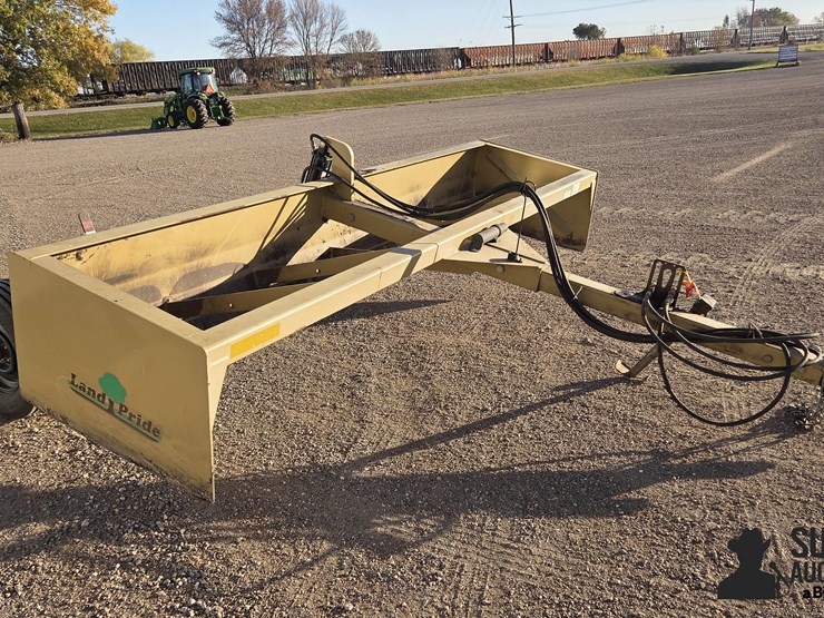 land-pride-bb4512-image-3