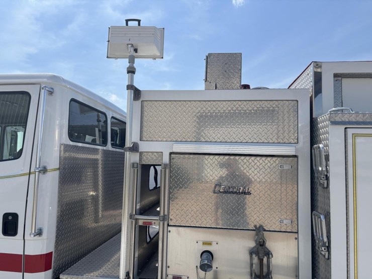 freightliner-fl80-image-33