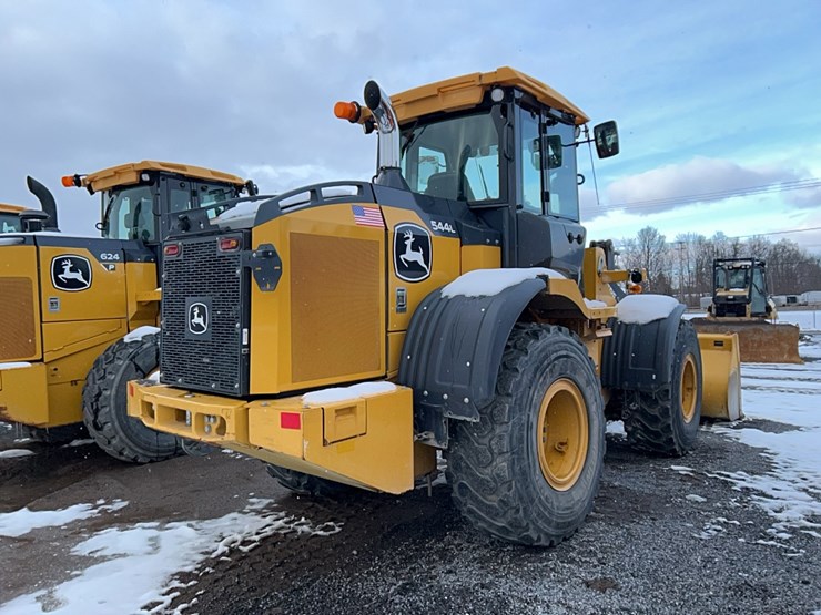 2019-deere-544l-image-10
