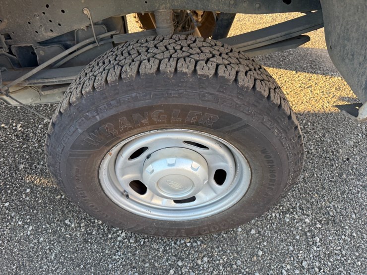 2015-ford-f250-image-9