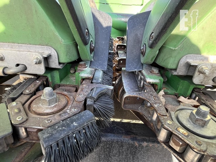 john-deere-612c-image-9