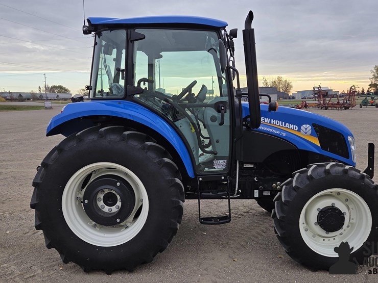 new-holland-powerstar-75-image-4