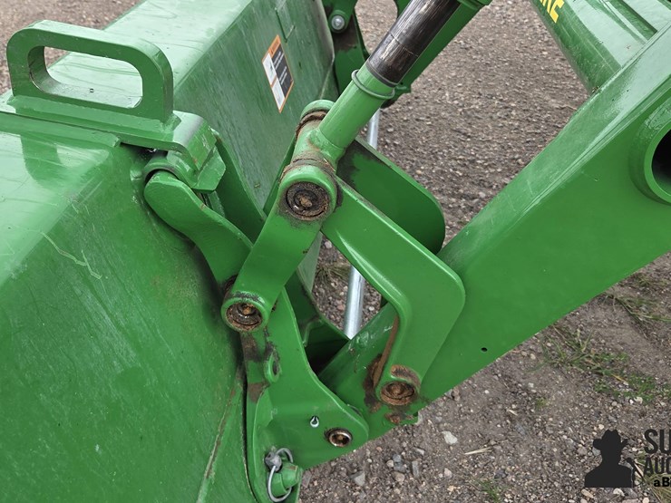 john-deere-4066r-image-12