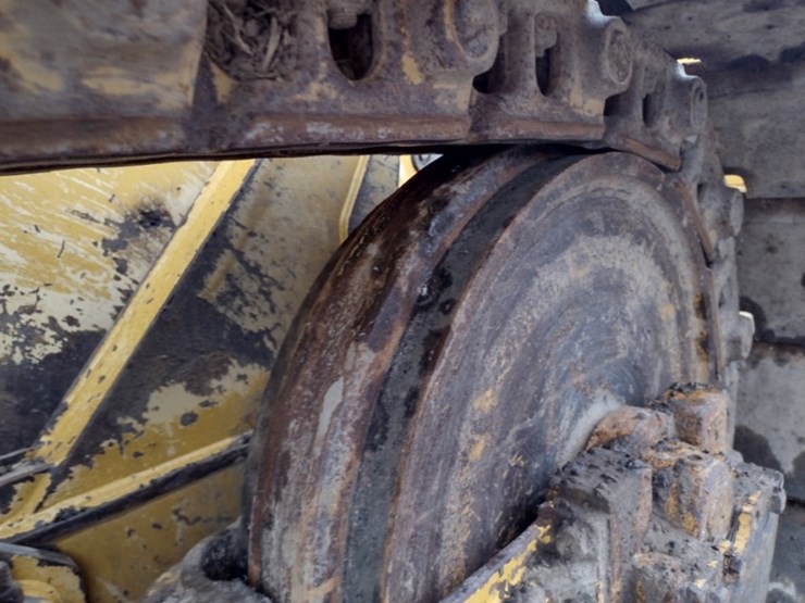 deere-650j-lt-image-35